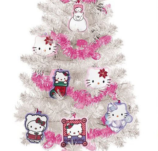 Árvore de Natal Hello Kitty com Enfeites