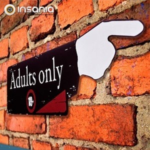 OUTLET Placa de Madeira Adults Only 18