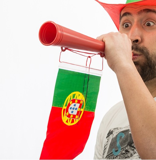 Vuvuzela c/ Bandeira de Portugal