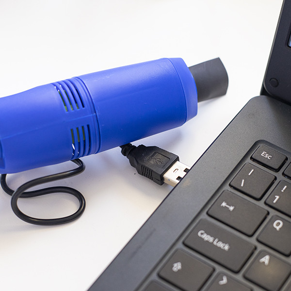 Mini aspirador USB para teclado de ordenador tamaño pequeño para PC o portátil color azul 