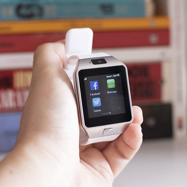 Smartwatch c/ Câmara e GSM Android e iOS