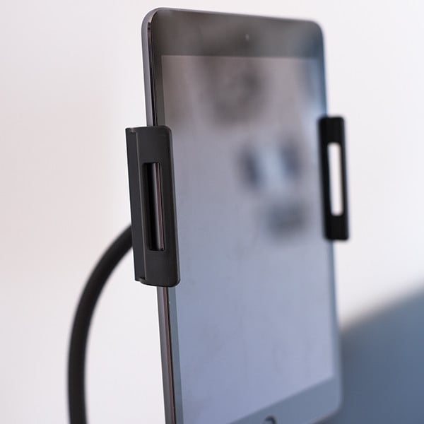 Mindsky Anneau de Support pour téléphone Portable - Rotation à 360 ° -  Ultra Fin - Pliable - Compatible avec iPhone, iPad, Smartphones, tablettes  (avec Support magnétique Universel pour Voiture) en destockage et  reconditionné chez DealBurn