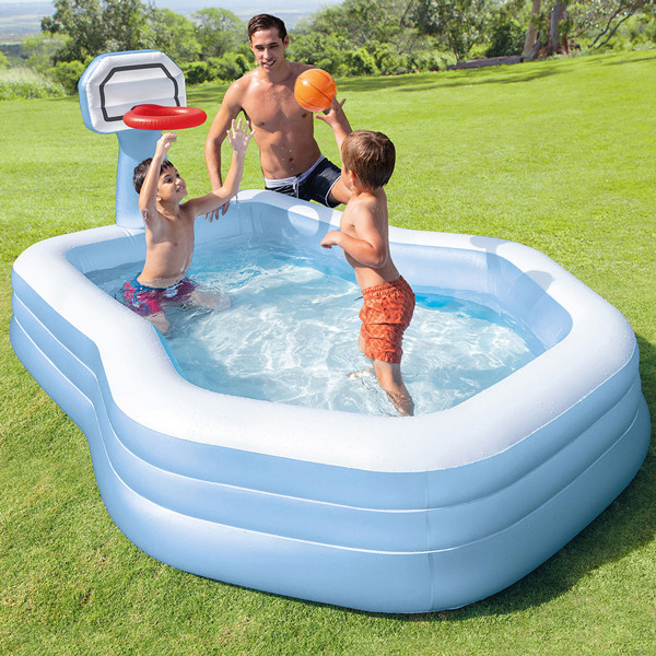 Children's pool with basketball hoop