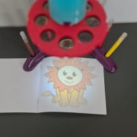 Projetor de Desenhos Infantil