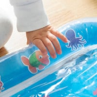 Tapete Sensorial com Água para Bebé